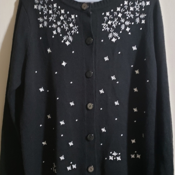 🌟 Host Pick 🌟 CARROLL Reed/women's cardigan - Picture 2 of 2